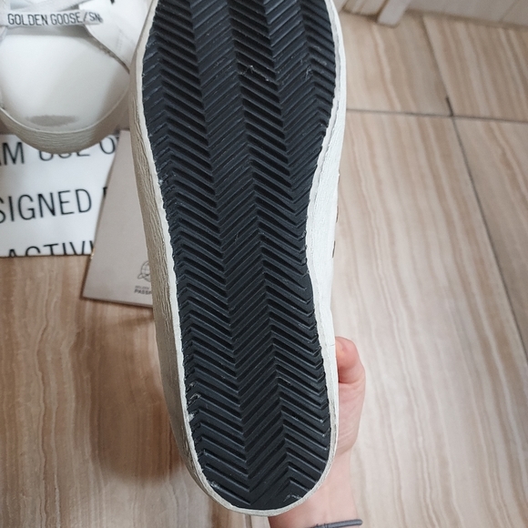 Golden Goose Superstar Low Top Men's  Sneaker - Picture 10 of 11